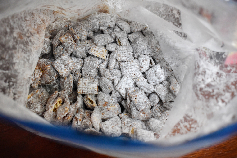 how to make muddy buddies