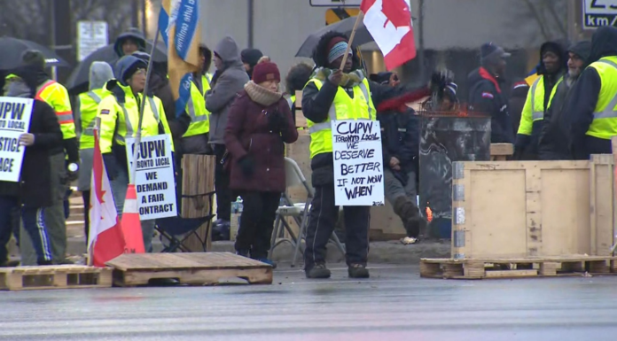 Canada Post Strike Comes to an End Canada Post Strike Comes to an End